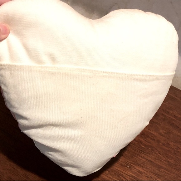 Heart shaped A Grandmother’s Love is Forever pillow - Picture 7 of 10